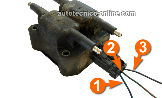 Cómo Probar La Bobina De Encendido DIS (Chrysler 2.0L, 2.4L) Cómo Probar La Bobina De Encendido DIS (Chrysler 2.0L, 2.4L)