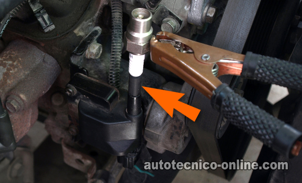 Cómo Probar La Bobina De Encendido De Dodge (3.9L, 5.2L, 5.9L) Cómo Probar La Bobina De Encendido De Dodge (3.9L, 5.2L, 5.9L)