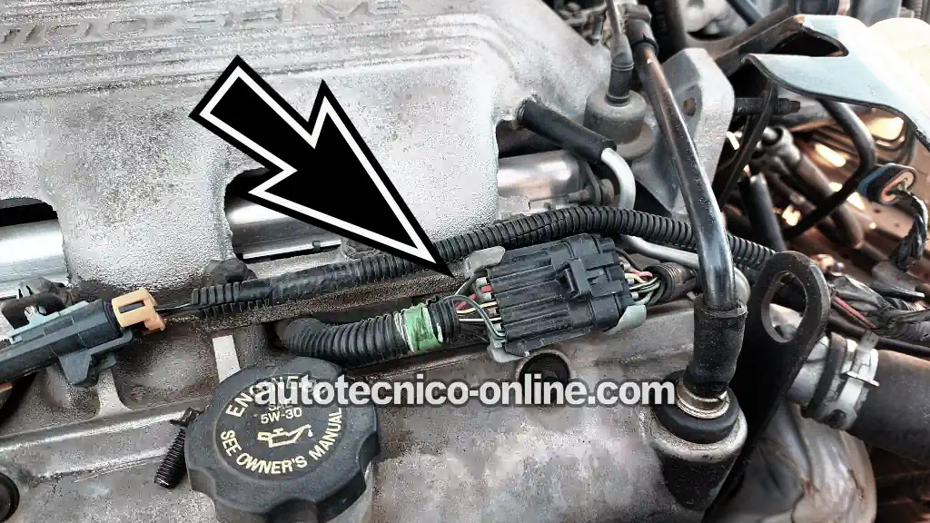 Ubicación Del Conector De 10 Terminales → 1994-1995 3.1L V6 Buick Century