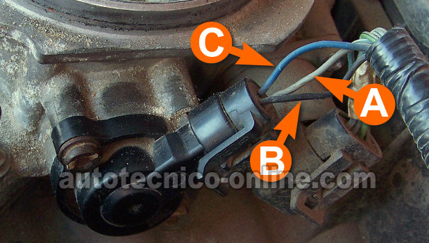 Cómo Probar El Sensor TPS (1996-2004 GM 4.3L, 5.0L, 5.7L) Cómo Probar El Sensor TPS (1996-2004 GM 4.3L, 5.0L, 5.7L)