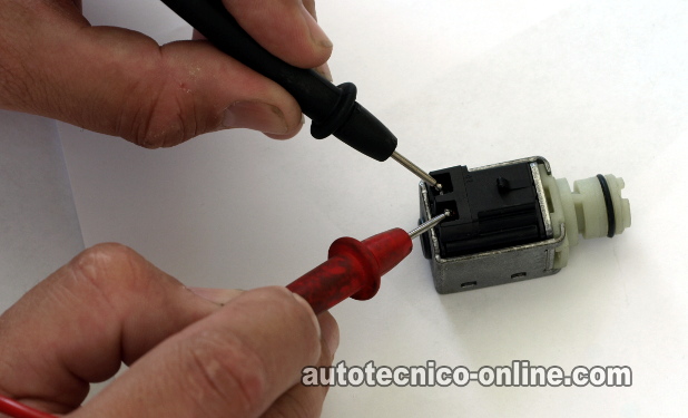 Cómo Probar Los Solenoides A y B De La Transmisión Automática Cómo Probar Los Solenoides A y B De La Transmisión Automática