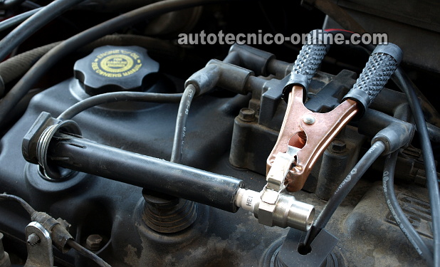 Cómo Probar El Sensor TPS (1991-95 Ford 4.0L Explorer, Ranger, Aerostar) Cómo Probar El Sensor TPS (1991-95 Ford 4.0L Explorer, Ranger, Aerostar)