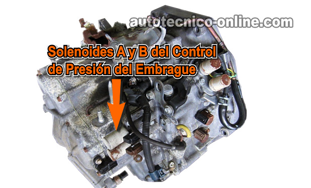 Cómo Probar Los Solenoides A y B De Control De Presión Del Embrague De La Transmisión Automática (Honda)