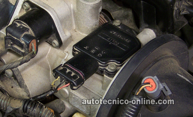 Cómo Limpiar El Sensor MAF (GM 3.3L, 3.8L) Cómo Limpiar El Sensor MAF (GM 3.3L, 3.8L)