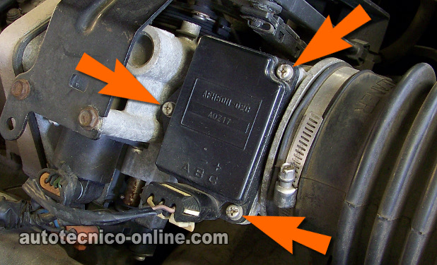 Cómo Limpiar El Sensor De Flujo De Aire (MAF) (GM 3.3L, 3.8L)