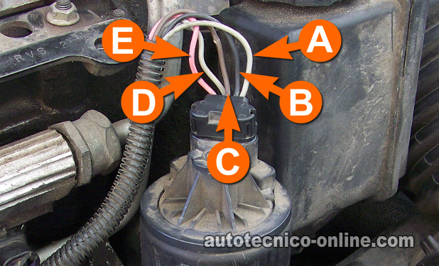 Cómo Probar La Válvula EGR de GM (Buick, Chevrolet, GMC, Oldsmobile, Pontiac)
