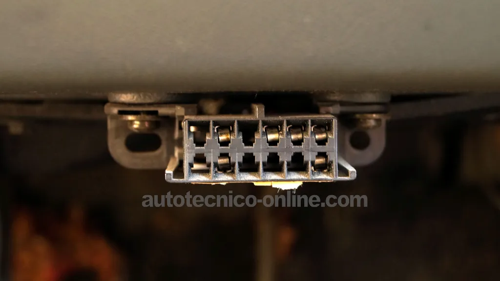 Verificando Códigos Del Sensor ECT. Cómo Probar El Sensor ECT (1988, 1989, 1990, 1991, 1992, 1993 2.8L Chevrolet S10 Pickup, GMC S15 Pickup, GMC Sonoma) Verificando Códigos Del Sensor ECT. Cómo Probar El Sensor ECT (1988, 1989, 1990, 1991, 1992, 1993 2.8L Chevrolet S10 Pickup, GMC S15 Pickup, GMC Sonoma)