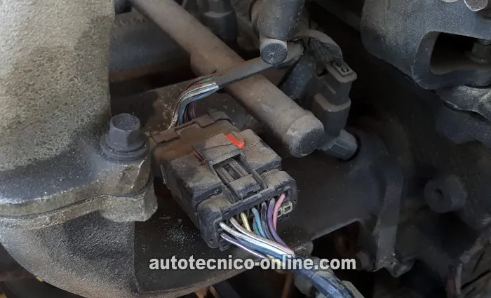Cómo Probar Los Inyectores (1998-2000 2.4L Caravan y Voyager)
