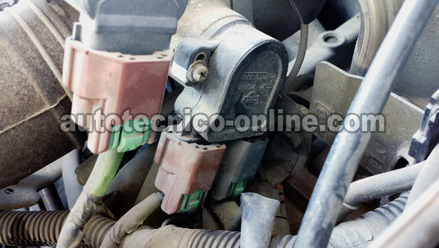 Cómo Probar El Sensor TPS (1997-1999 1.6L Nissan Sentra)
