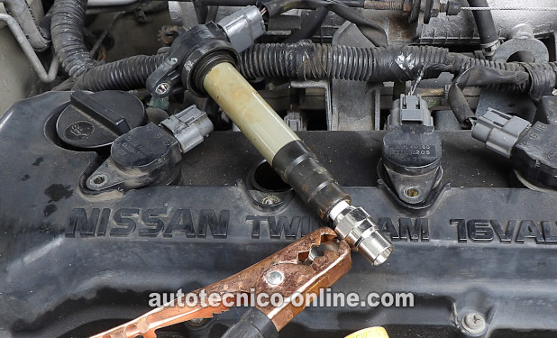 Verificando Si La Bobina De Encendido Está Disparando Chispa. Cómo Probar Las Bobinas De Encendido (2000, 2001, 2002, 2003, 2004, 2005, 2006 1.8L Nissan Sentra) Verificando Si La Bobina De Encendido Está Disparando Chispa. Cómo Probar Las Bobinas De Encendido (2000, 2001, 2002, 2003, 2004, 2005, 2006 1.8L Nissan Sentra)