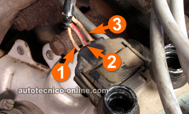 Cómo Probar El Módulo De Encendido (2.3L Ford) Cómo Probar El Módulo De Encendido (2.3L Ford)