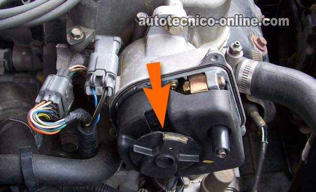 Cómo Verificar La Correa De Distribución (1.6L Honda Civic) Cómo Verificar La Correa De Distribución (1.6L Honda Civic)