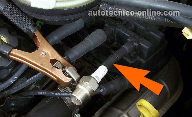 Cómo Probar La Bobina De Encendido (2001-2008 3.3L Chrysler)