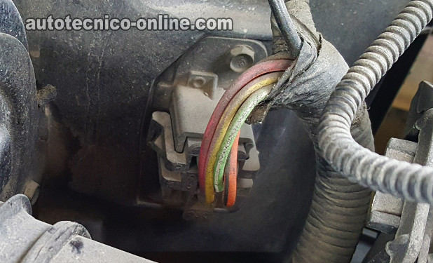 Cómo Probar La Resistencia Del Soplador (1992-1994 3.0L Ford Ranger)