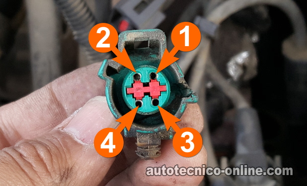 Cómo Probar El Calentador Del Sensor De Oxígeno Delantero (1998-2001 2.5L Ford Ranger)