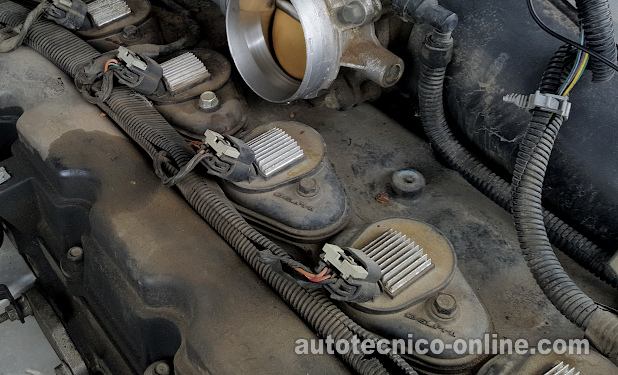 Cómo Probar Las Bobinas De Encendido (2002-2005 4.2L Chevrolet TrailBlazer)