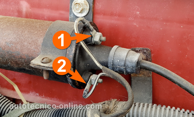 Cómo Probar La Bobina De Encendido (1988, 1989, 1990 2.5L SOHC Dodge Dakota Pickup) Cómo Probar La Bobina De Encendido (1988, 1989, 1990 2.5L SOHC Dodge Dakota Pickup)