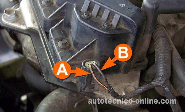 Verificando Que El Módulo De Encendido Tenga Alimentación De Corriente. Cómo Probar El Módulo De Encendido (1992, 1993, 1994, 1995 3.2L Isuzu Rodeo y Trooper) Verificando Que El Módulo De Encendido Tenga Alimentación De Corriente. Cómo Probar El Módulo De Encendido (1992, 1993, 1994, 1995 3.2L Isuzu Rodeo y Trooper)