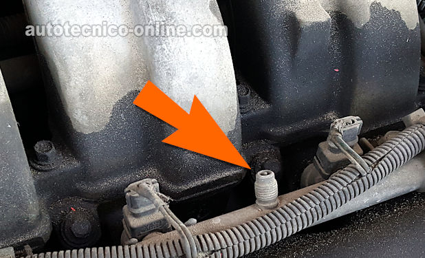 Cómo Probar La Bomba De Combustible (1992, 1993 3.3L V6 Town & Country, Caravan, Grand Caravan, Voyager, y Grand Voyager)