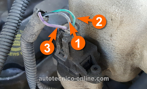 Cómo Probar El Sensor MAP (1998, 1999, 2000 2.4L Dodge, Plymouth Mini-Van) Cómo Probar El Sensor MAP (1998, 1999, 2000 2.4L Dodge, Plymouth Mini-Van)