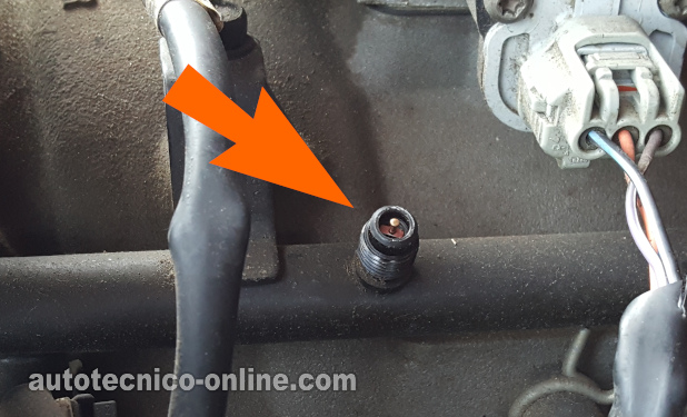 Cómo Probar La Bomba De Combustible (1992, 1993, 1994, 1995, 1996, 1997, 1998, 1999, 2000, 2001, 2002, 2003 5.2L, 5.9L Dodge Ram Pickup)