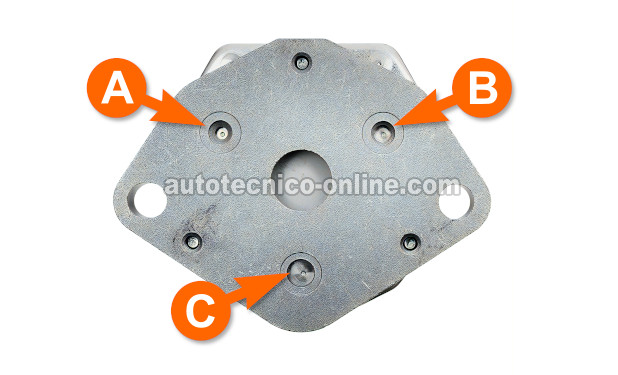 Prueba De Rendimiento Del Solenoide A. Cómo Probar La Válvula EGR (1990, 1991, 1992, 1993, 1994 Chevrolet Beretta, Cavalier, Celebrity, Corsica, Lumina, y Pontiac 6000, Grand Prix)