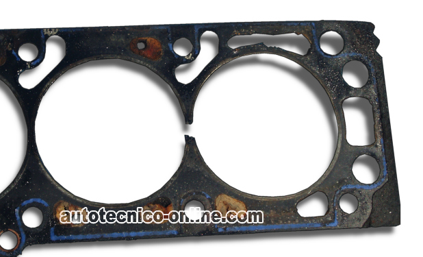 Cómo Probar Un Empaque De Cabeza Quemado (1985, 1986, 1987, 1988, 1989, 1990, 1991, 1992, 1993 2.5L Chevrolet S10 Pickup, GMC S15 Pickup, y GMC Sonoma) Cómo Probar Un Empaque De Cabeza Quemado (1985, 1986, 1987, 1988, 1989, 1990, 1991, 1992, 1993 2.5L Chevrolet S10 Pickup, GMC S15 Pickup, y GMC Sonoma)