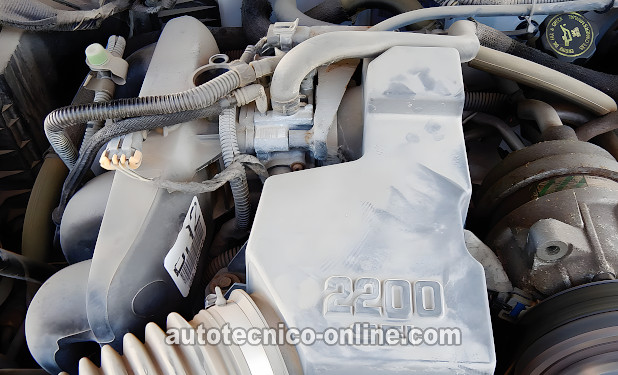 Cómo Probar La Bomba De Combustible (2000, 2001, 2002, 2003 2.2L Chevrolet S10 Y GMC Sonoma) Cómo Probar La Bomba De Combustible (2000, 2001, 2002, 2003 2.2L Chevrolet S10 Y GMC Sonoma)